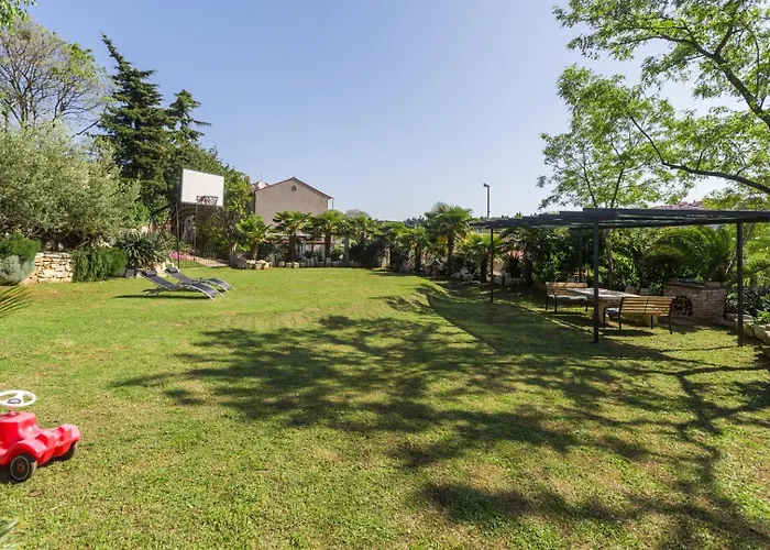 Palm Garden 아파트 *